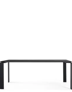 Sale Four large Scrivanie|Tavoli